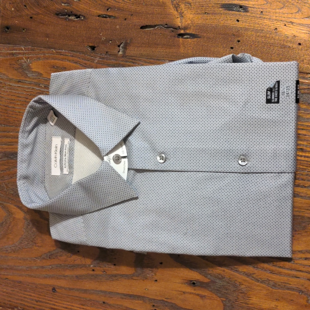 Calvin Klein men's dress shirt